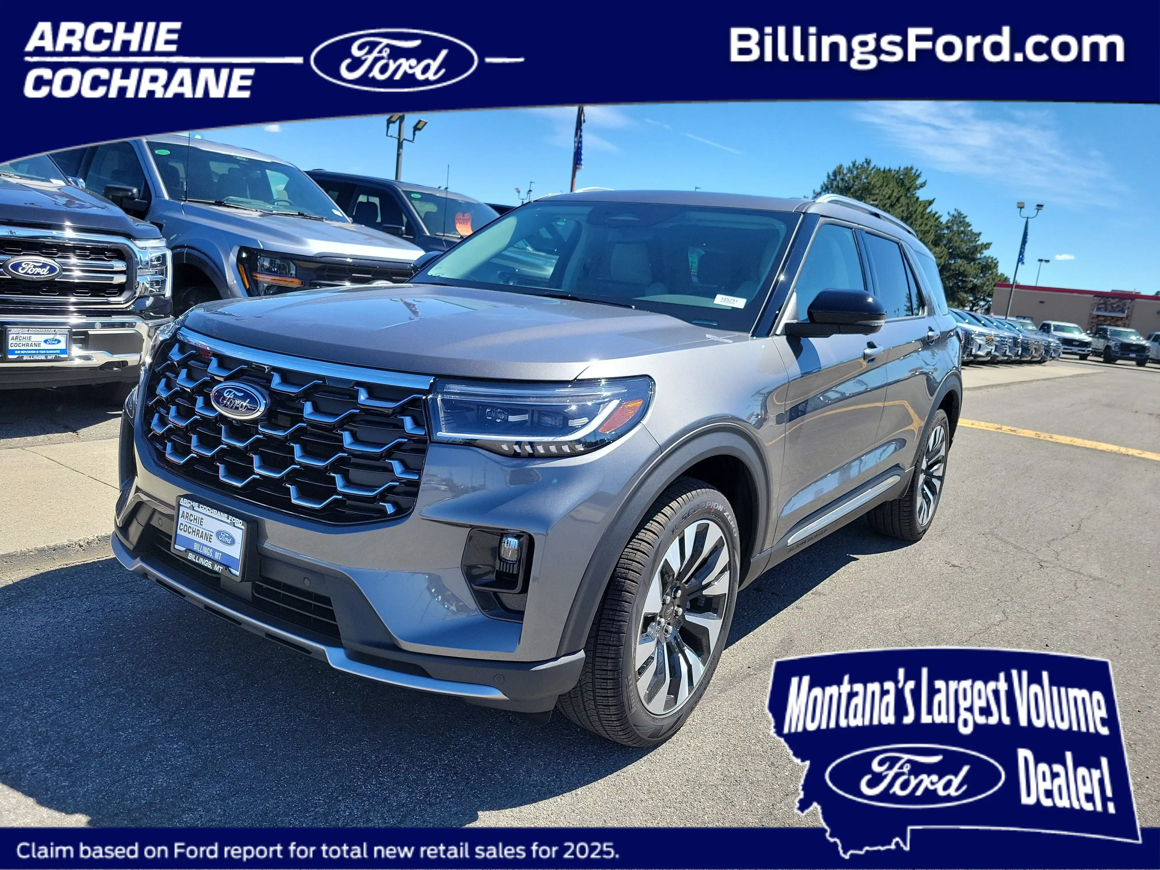 2026 Ford Explorer Platinum 4WD's photo