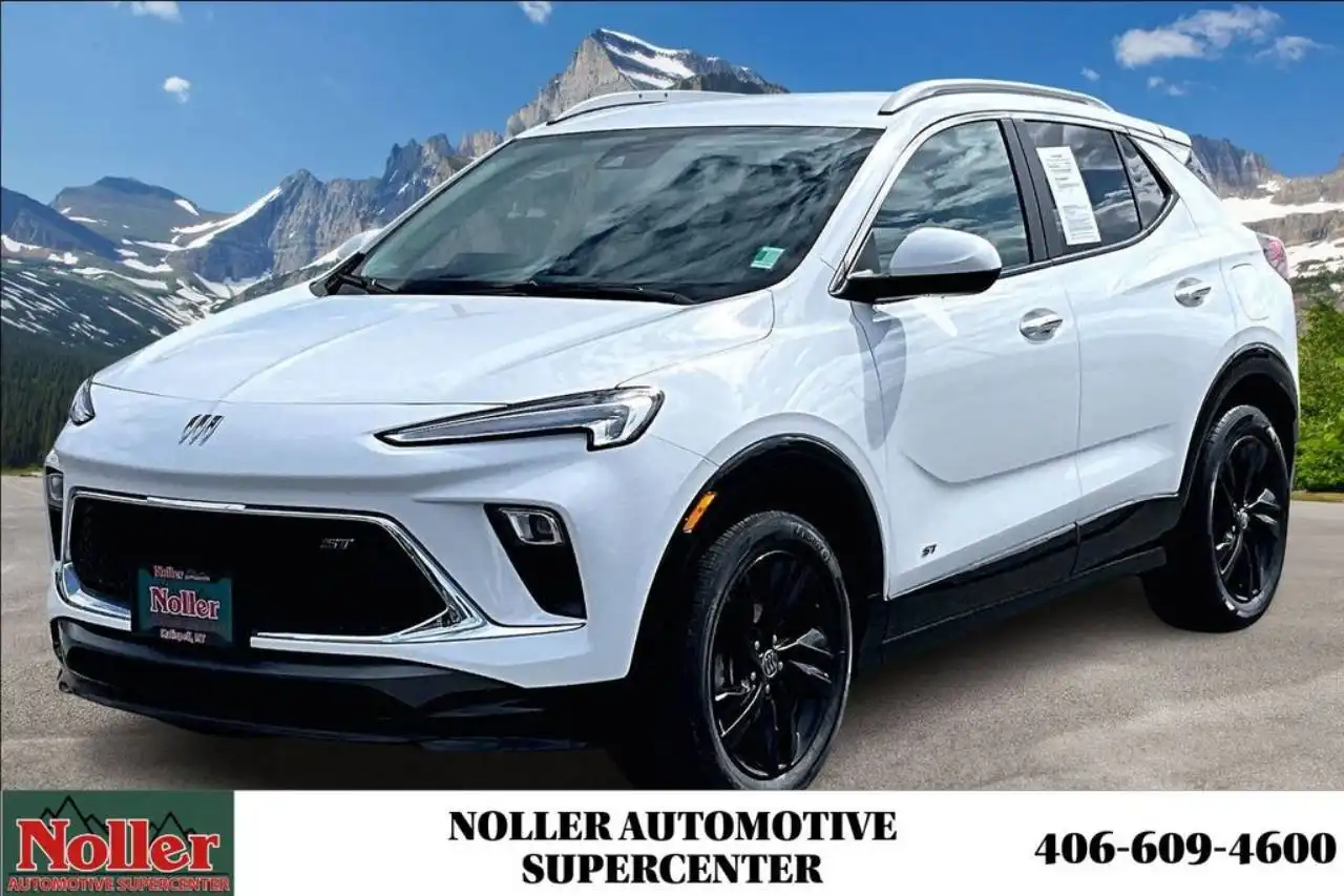 2025 Buick Encore GX Sport Touring's photo