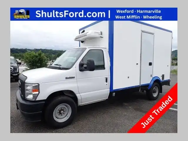 2023 Ford E-Series SRW E-350 Super Duty 158 in WB's photo