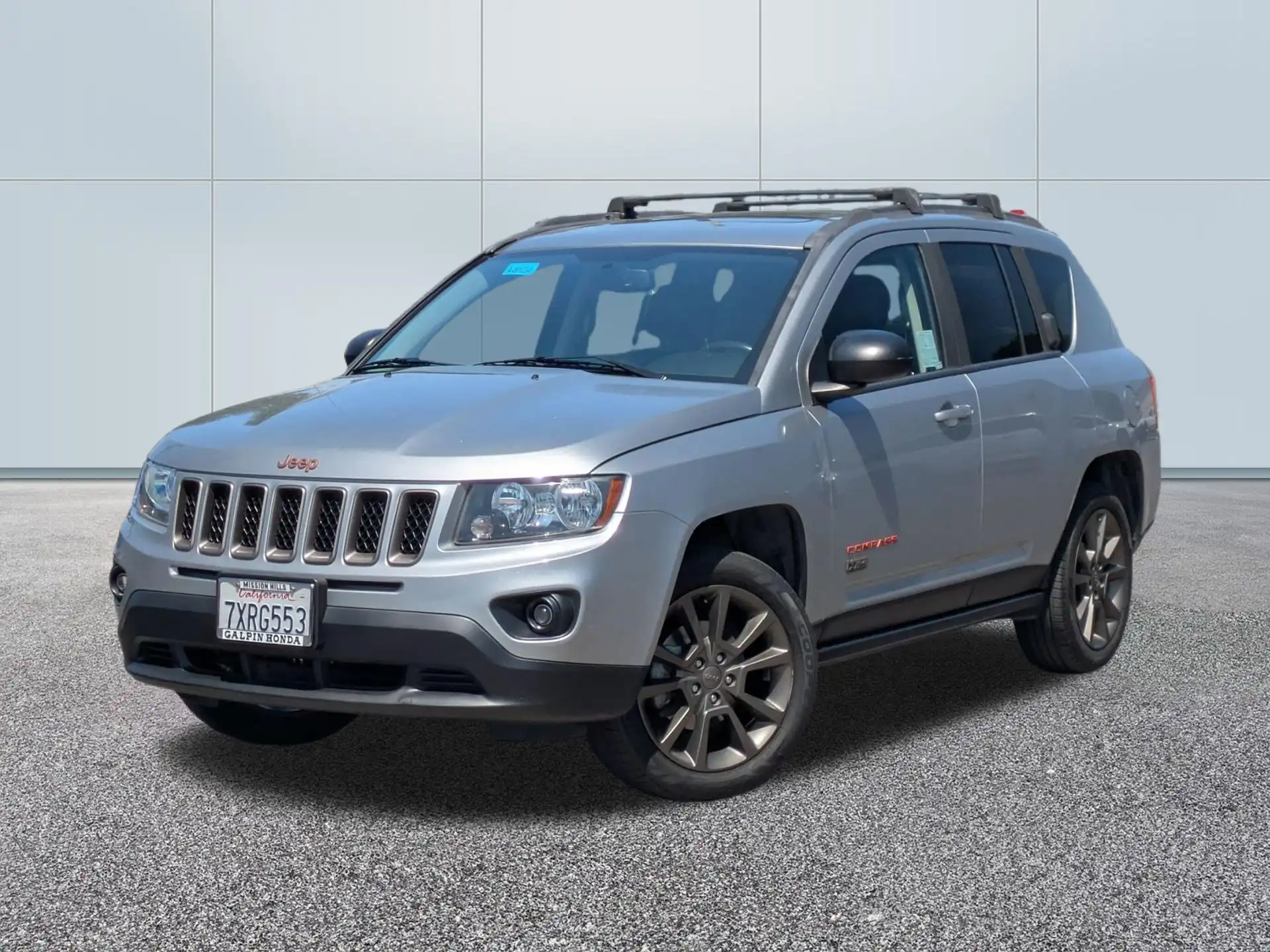 2016 Jeep Compass 75th Anniversary Edition's photo