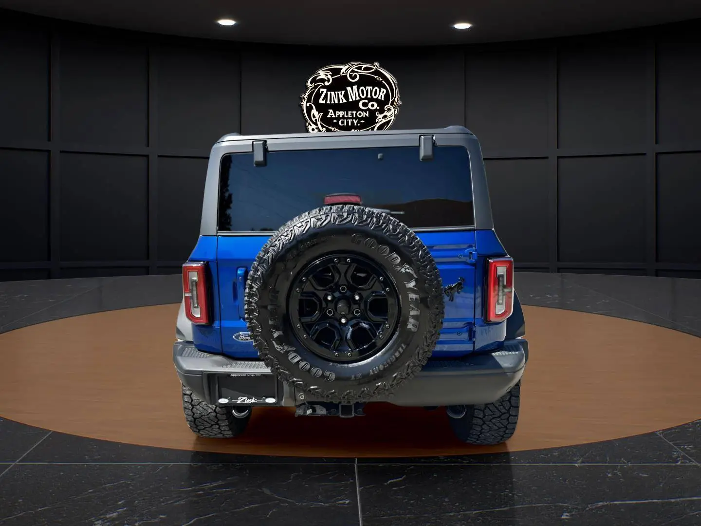 2021 Ford Bronco First Edition 4WD Advanced photo 5