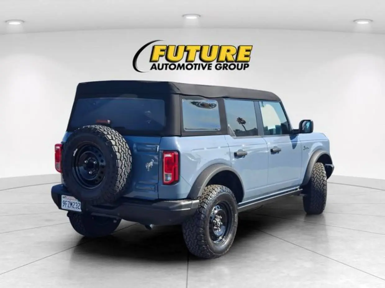 2023 Ford Bronco Black Diamond Advanced (322A) 4x4 photo 4