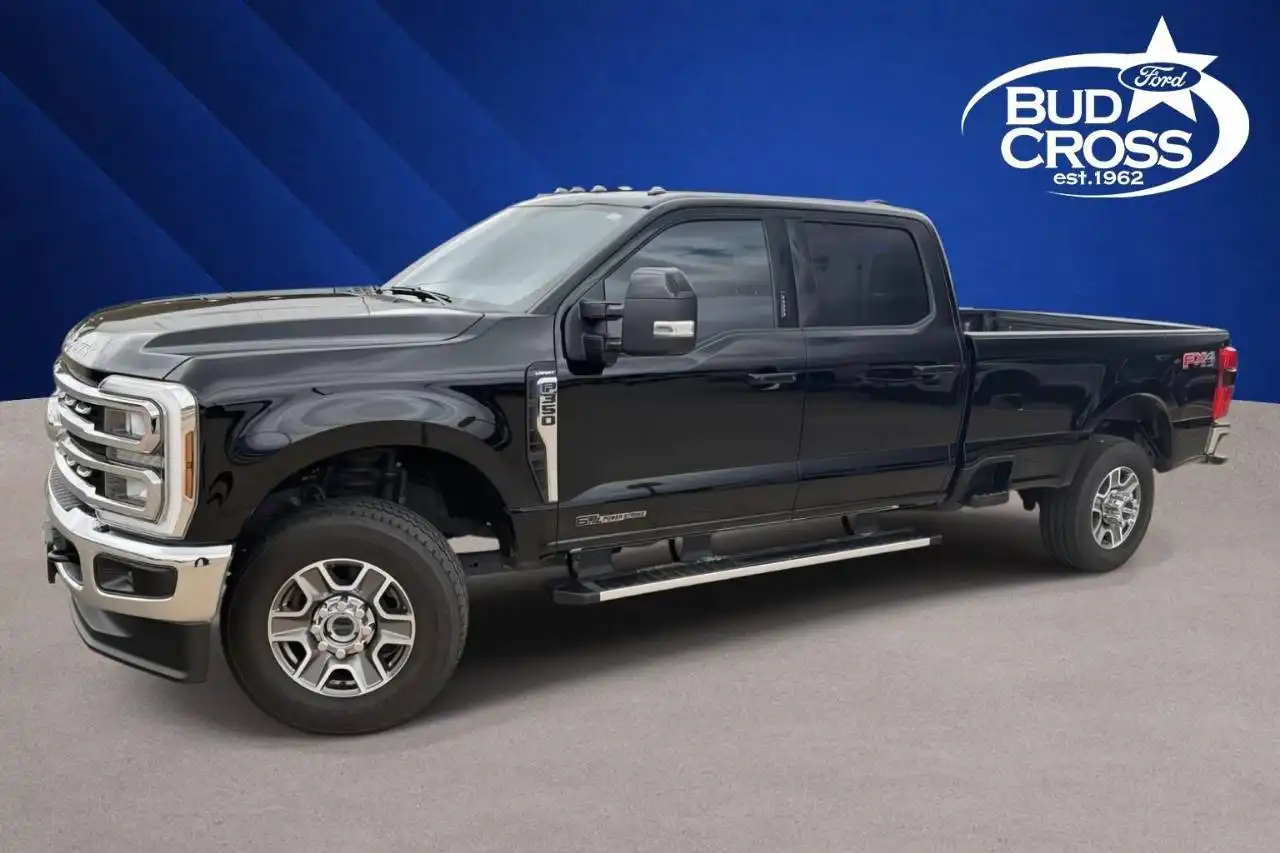 2024 Ford F-350 Lariat 4x4 Crew Cab 8' Box SRW's photo