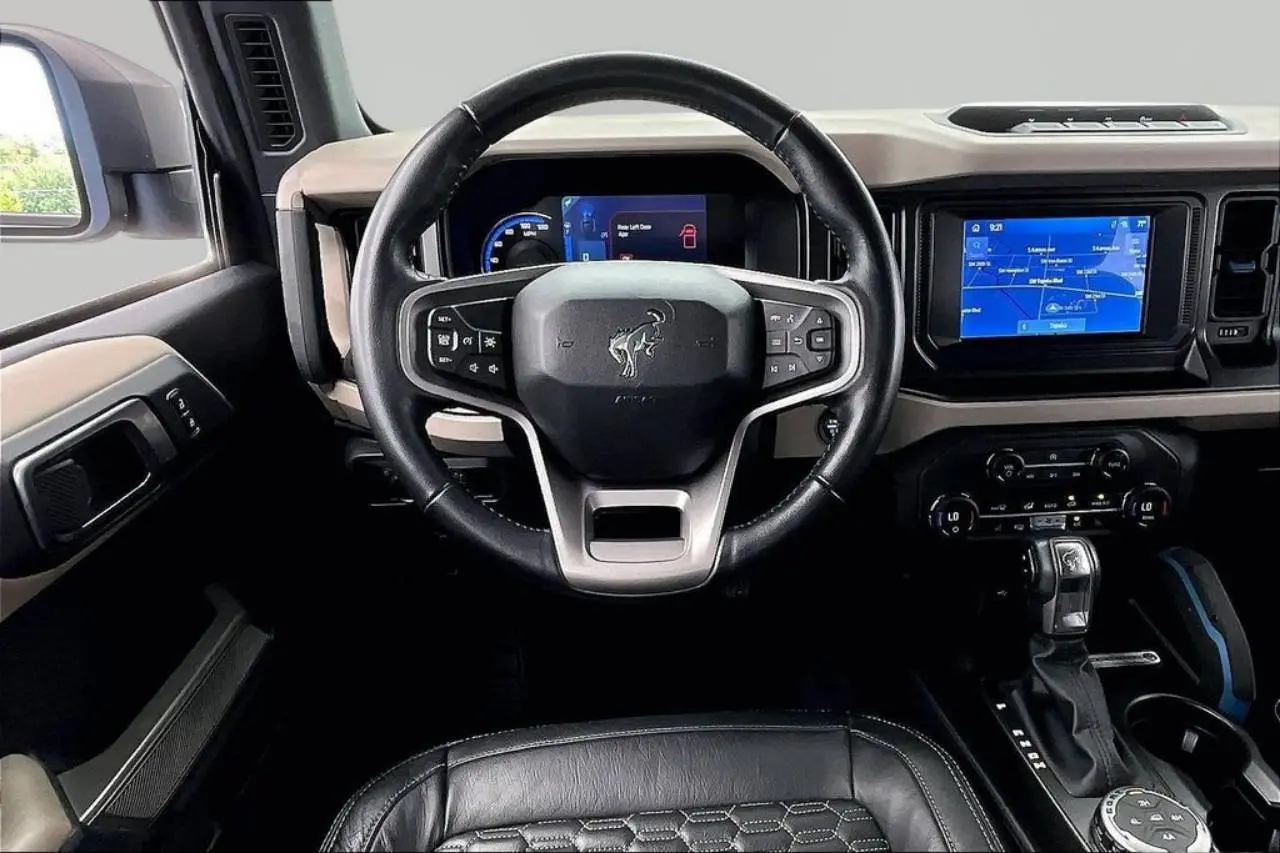 2023 Ford Bronco Wildtrak 4x4 photo 5