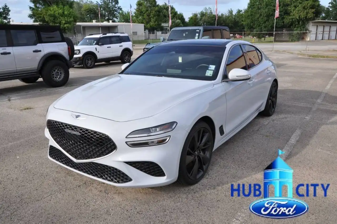 2023 Genesis G70 2.0T Standard AWD's photo