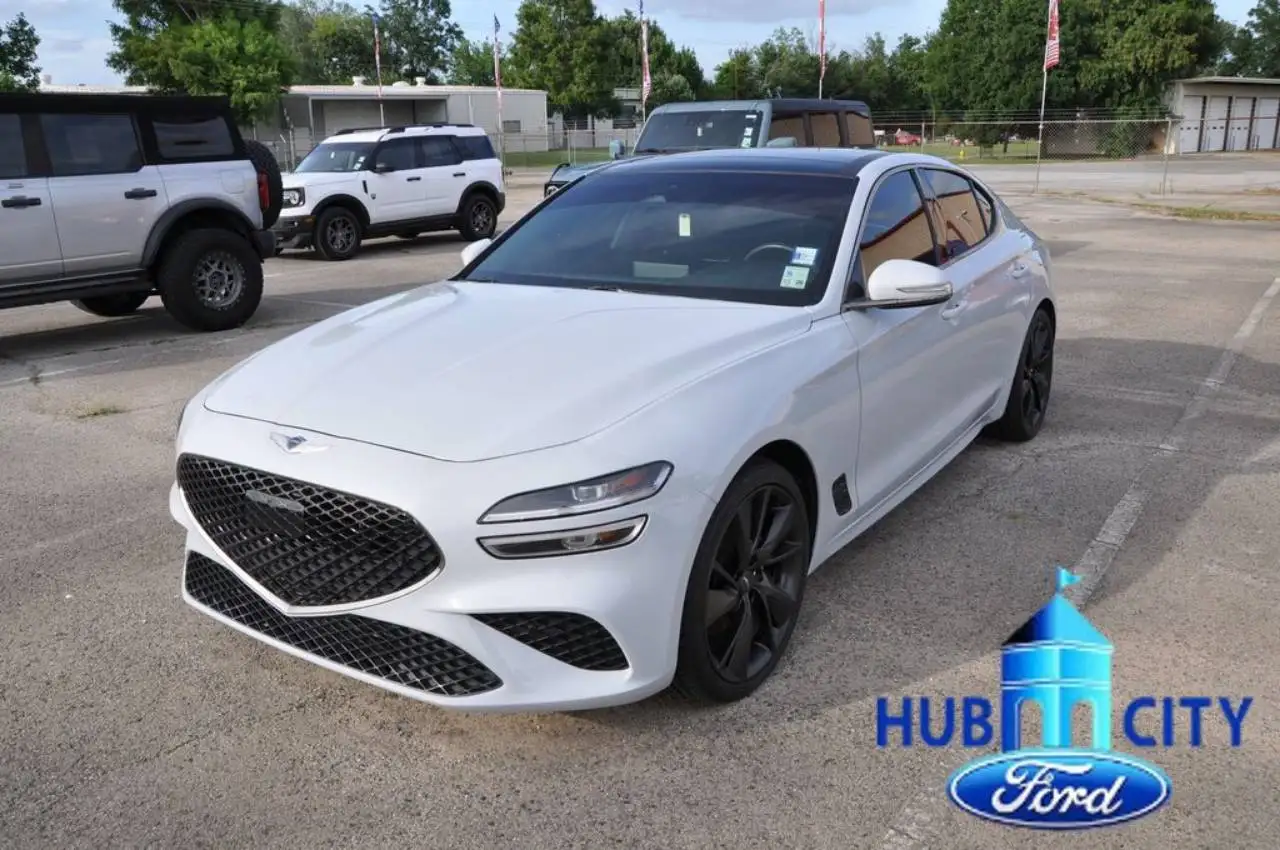 2023 Genesis G70 2.0T Standard AWD's photo