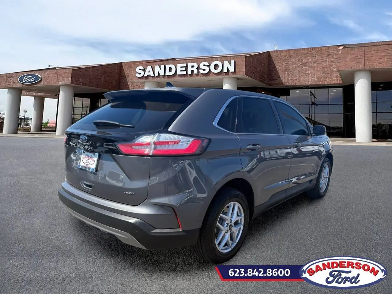 2024 Ford Edge SEL AWD photo 3