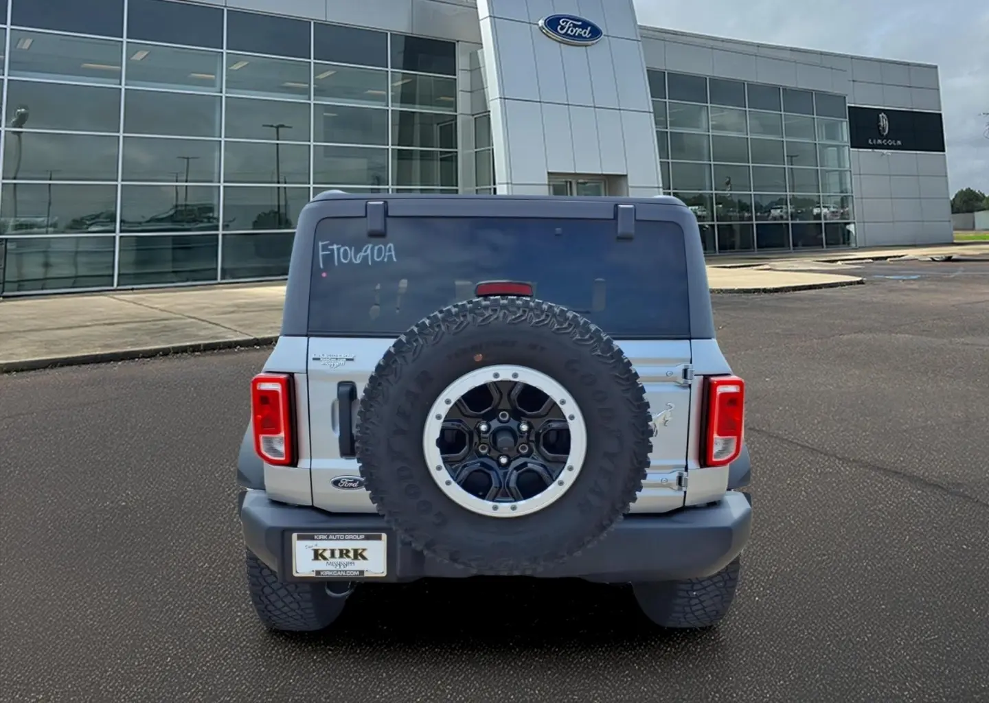 2023 Ford Bronco Big Bend Advanced 4x4 photo 4
