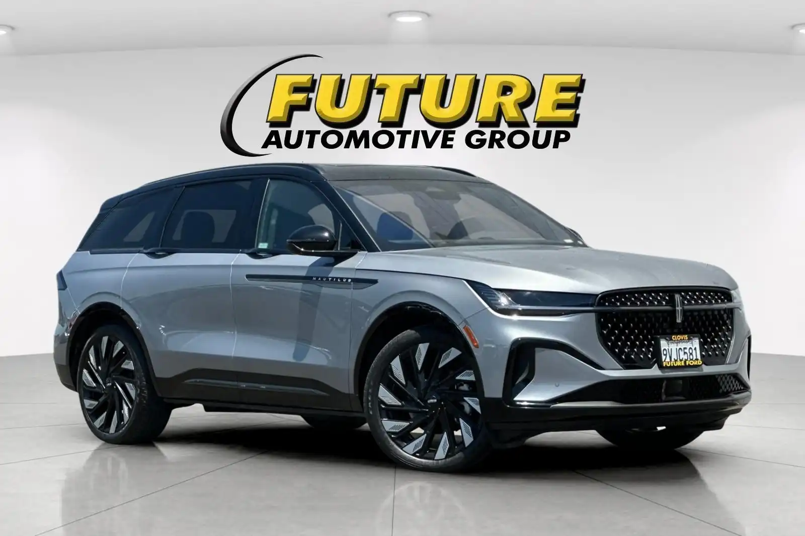 2025 Lincoln Nautilus Reserve AWD's photo