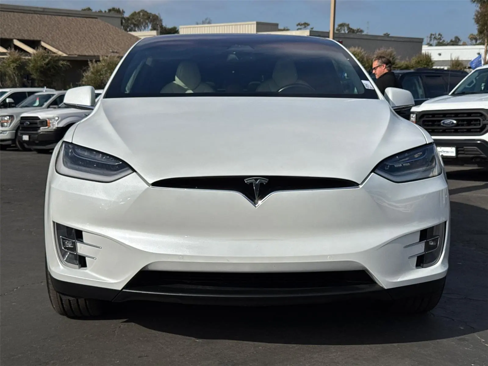2020 Tesla Model X Long Range photo 5