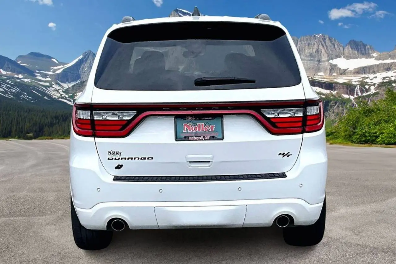 2024 Dodge Durango R/T Plus AWD photo 4