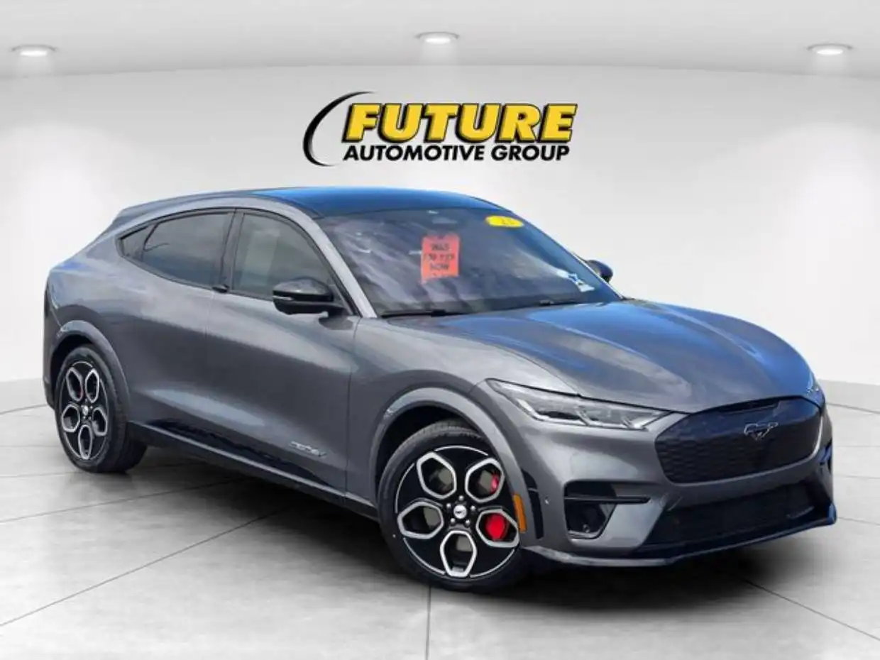2023 Ford Mustang-Mach-e GT's photo