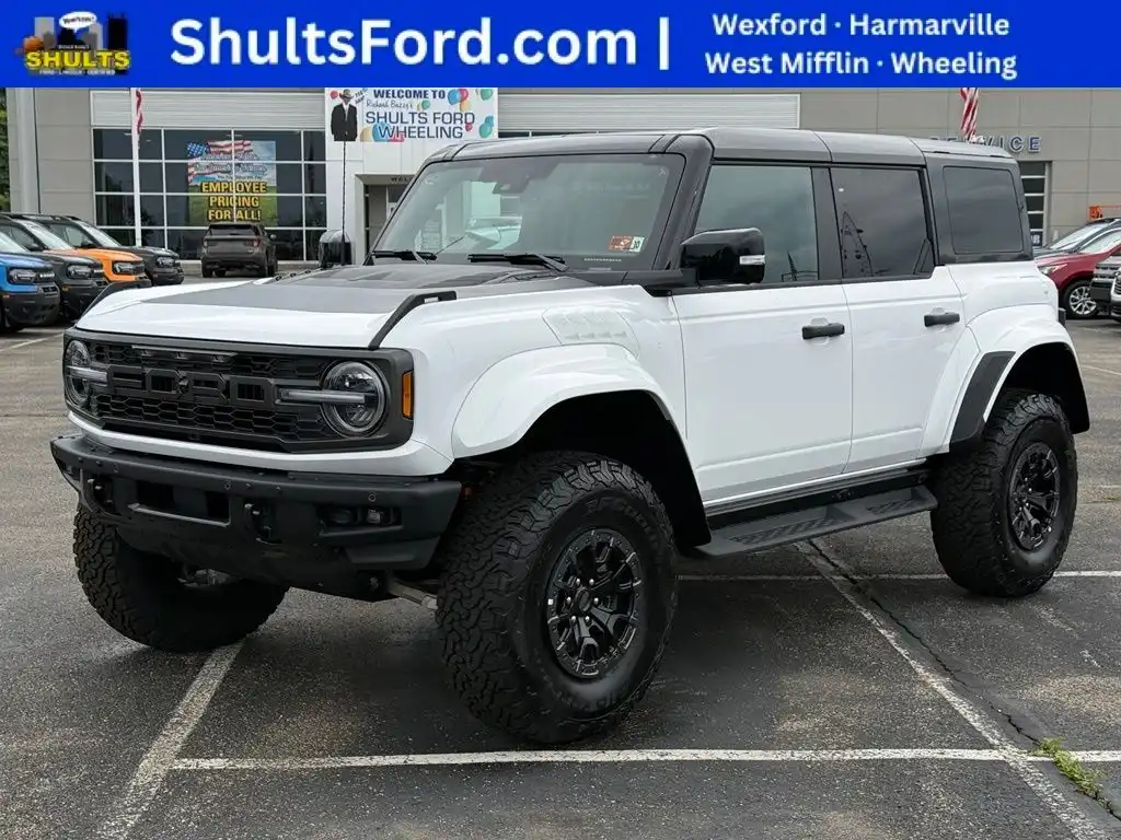 2025 Ford Bronco Raptor 4WD's photo