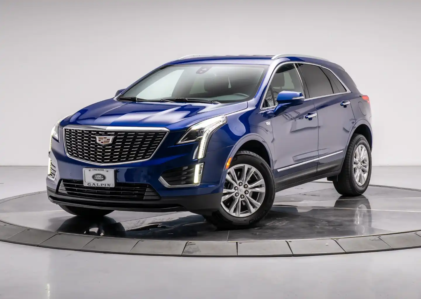 2023 Cadillac XT5 FWD Luxury's photo