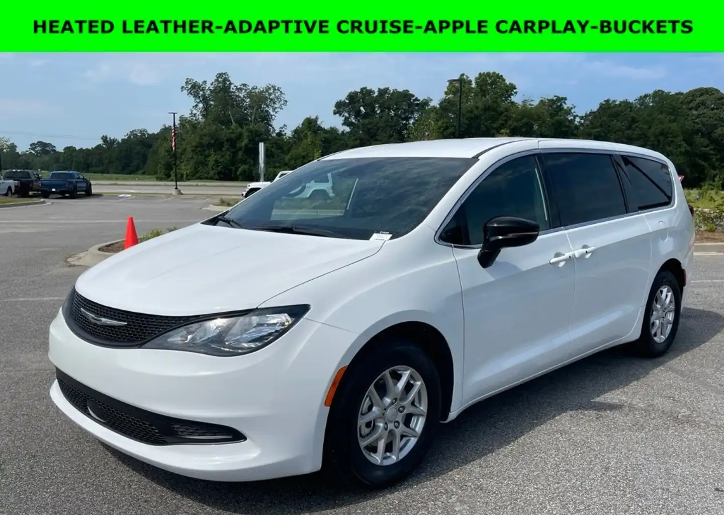 2027 Chrysler Voyager LX's photo