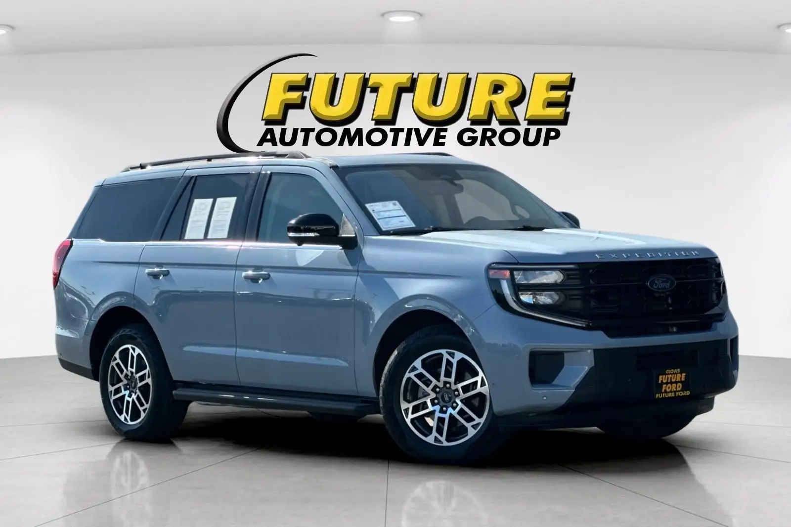 2025 Ford Expedition Active 4x4 photo 1