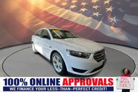 2017 Ford Taurus SE FWD's photo