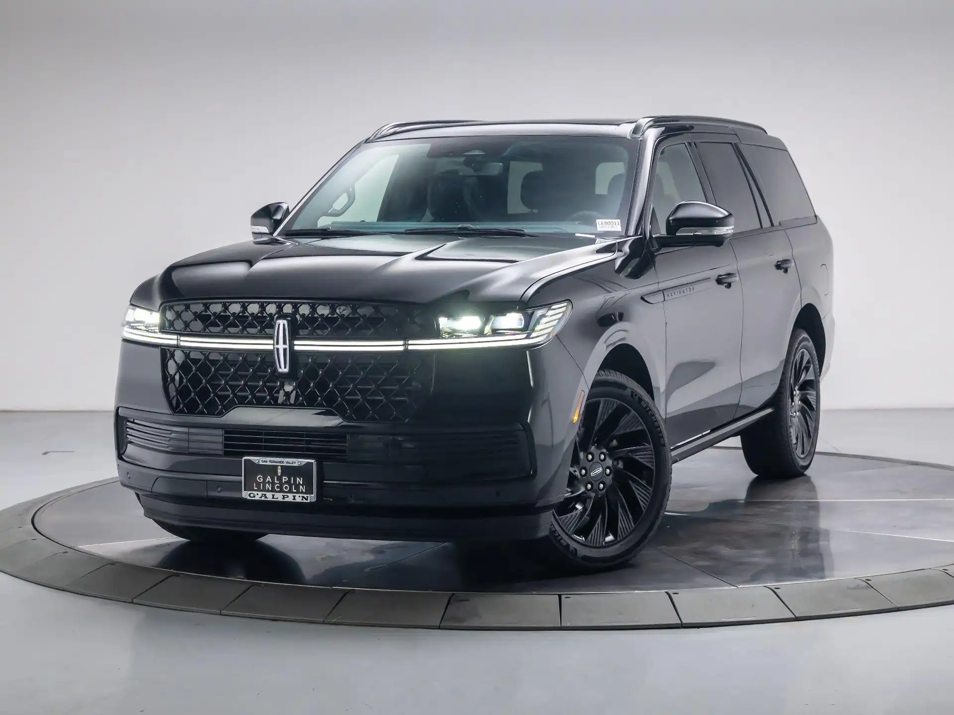 2026 Lincoln Navigator Reserve 4WD's photo