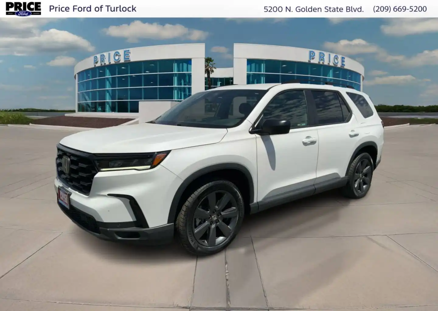 2025 Honda Pilot Sport 2WD's photo