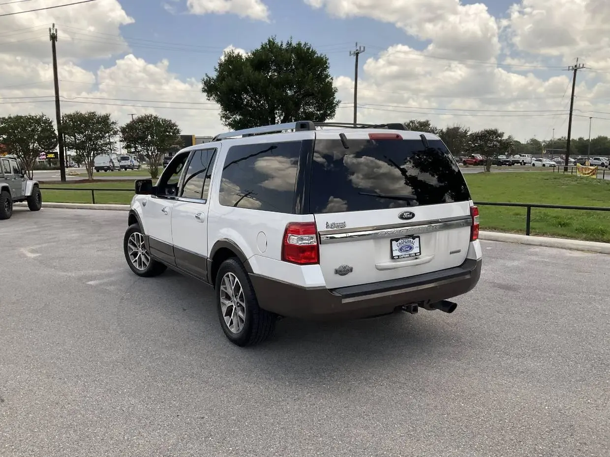 2017 Ford Expedition King Ranch EL photo 4