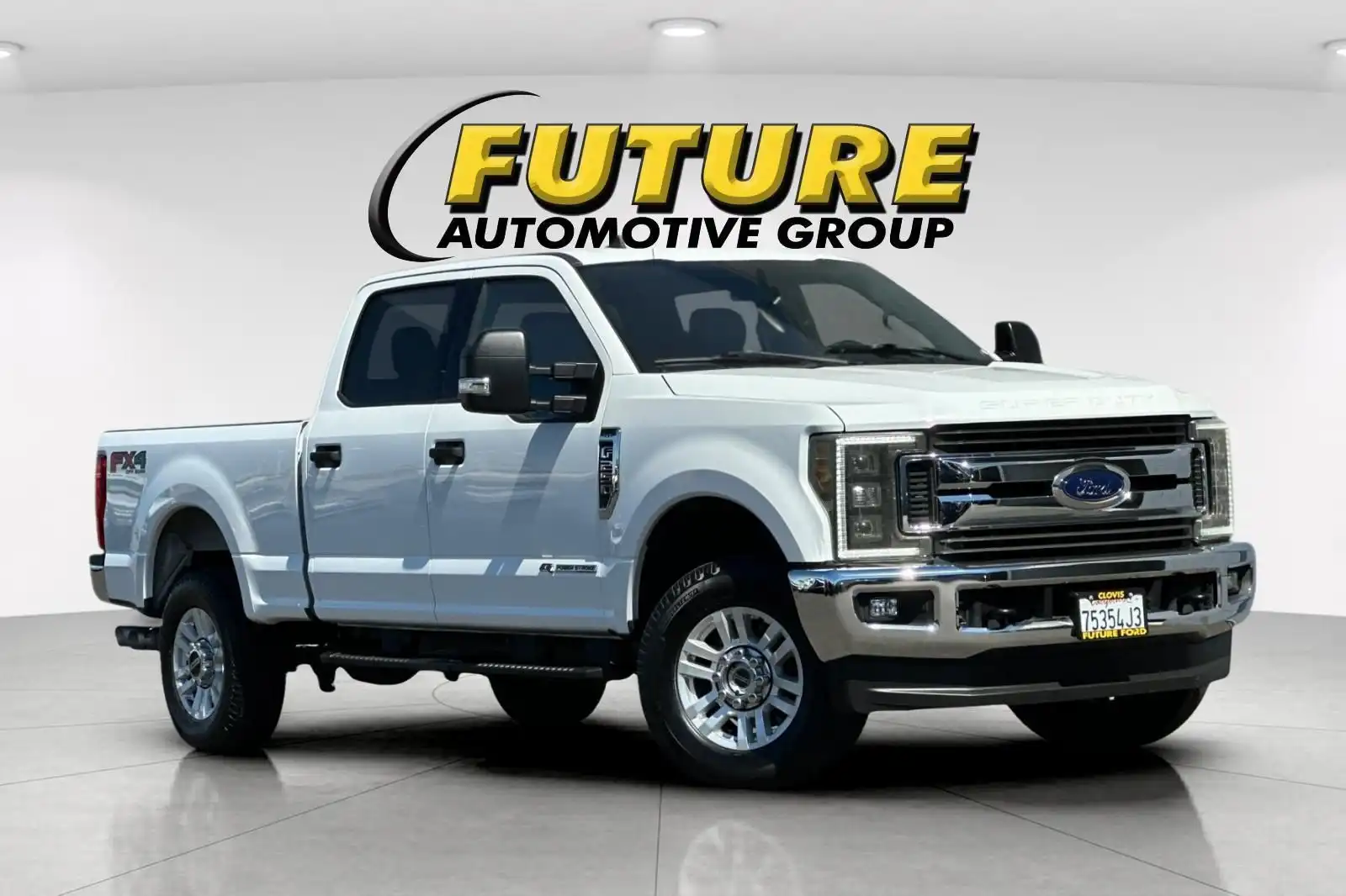2019 Ford F-250 XLT 4x4 Crew Cab 6-3/4' Box's photo