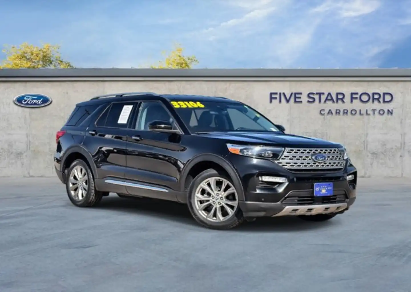 2023 Ford Explorer Limited RWD's photo