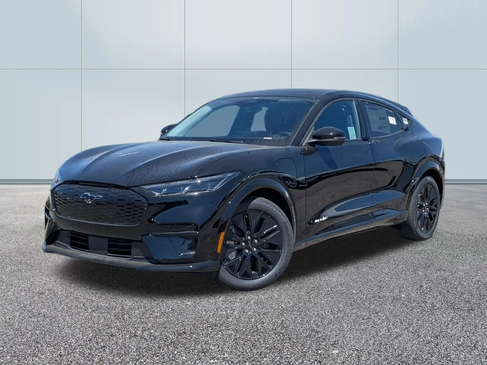 2026 Ford Mustang-Mach-e Premium's photo