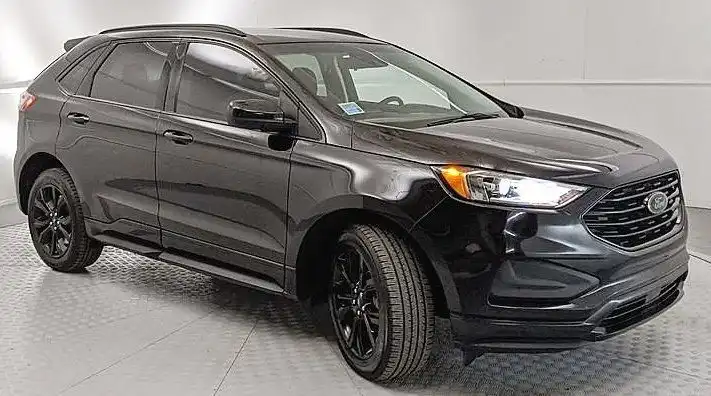 2023 Ford Edge SE AWD's photo