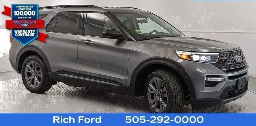 2024 Ford Explorer XLT RWD's photo