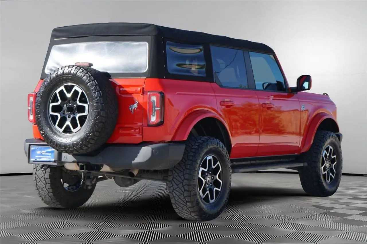 2022 Ford Bronco Outer Banks Advanced 4x4 photo 5