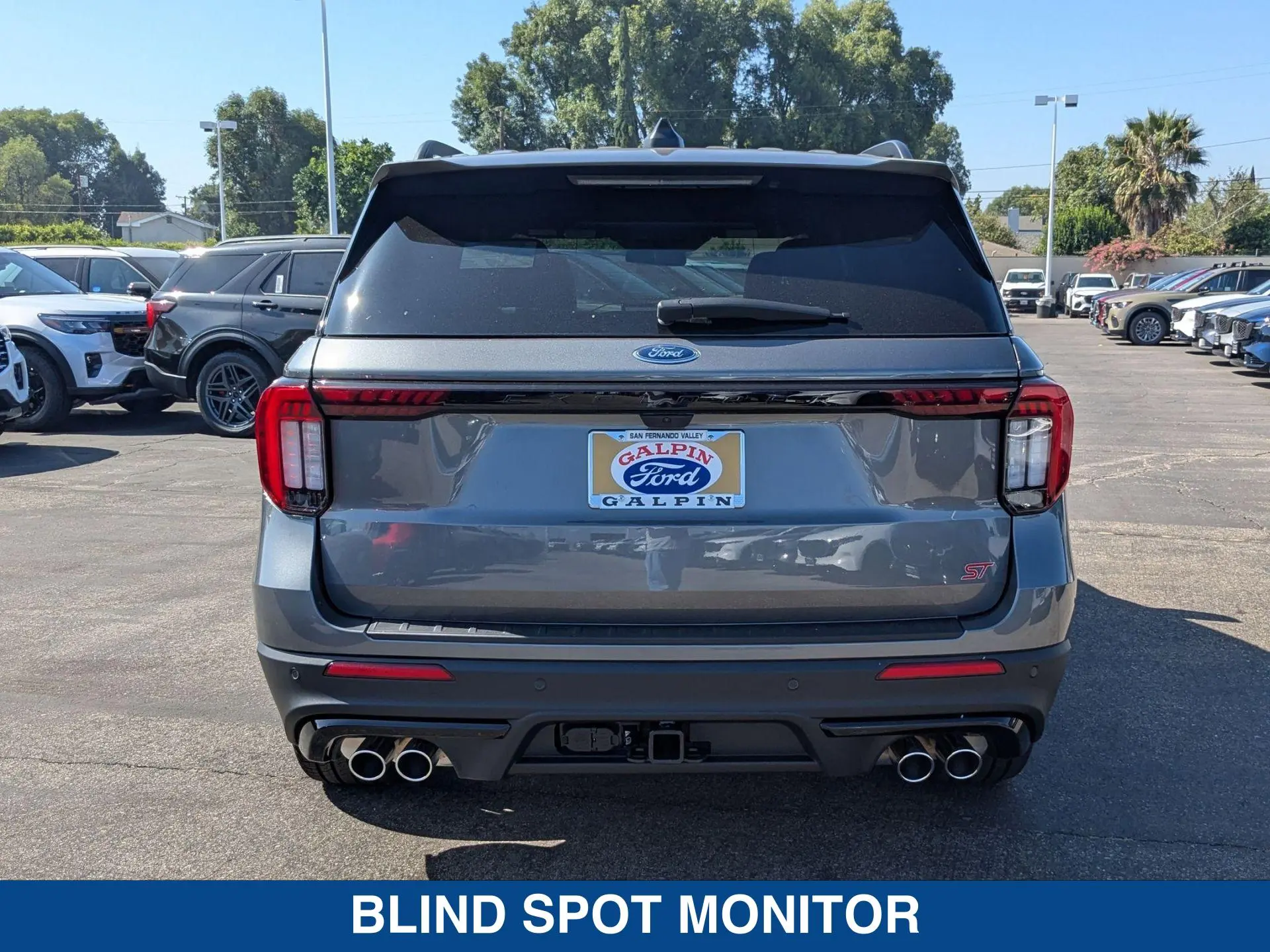 2026 Ford Explorer ST photo 4