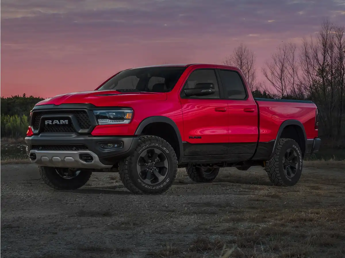 2019 RAM 1500 Big Horn/Lone Star 4x4 Crew Cab 5'7's photo