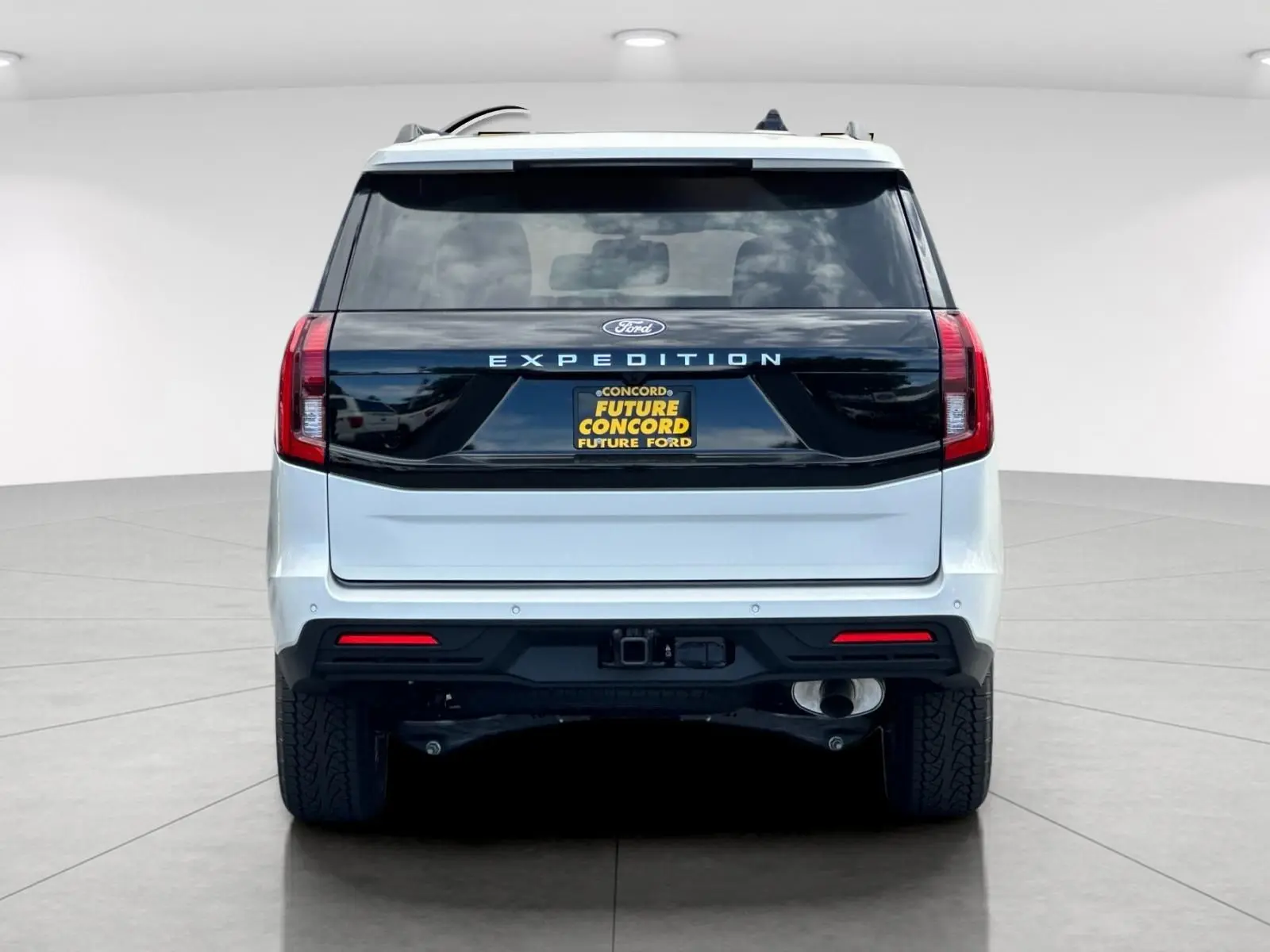 2027 Ford Expedition Active 4WD photo 4