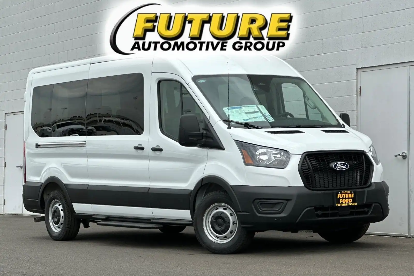 2026 Ford Transit 350 XL Med Roof Sliding Pass. 148's photo