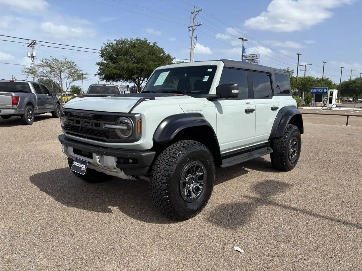 2022 Ford Bronco Raptor 4x4's photo