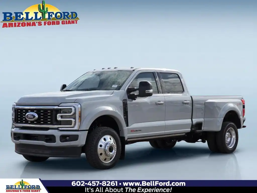 2026 Ford F-450 Platinum 4x4 Crew Cab 8' Box DRW's photo