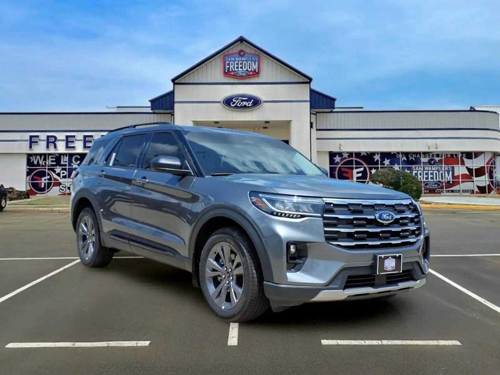 2026 Ford Explorer Active 4WD's photo