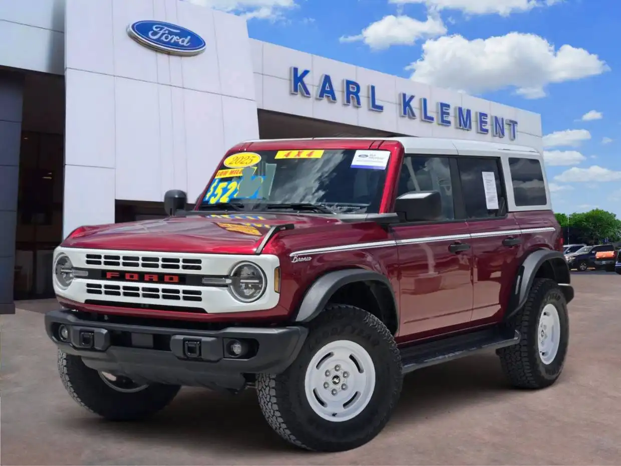 2025 Ford Bronco Heritage Edition 4x4's photo