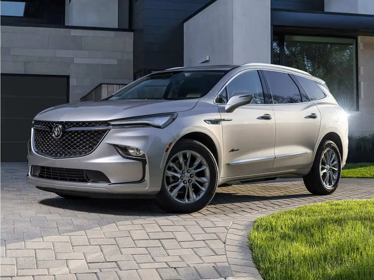 2023 Buick Enclave Essence's photo