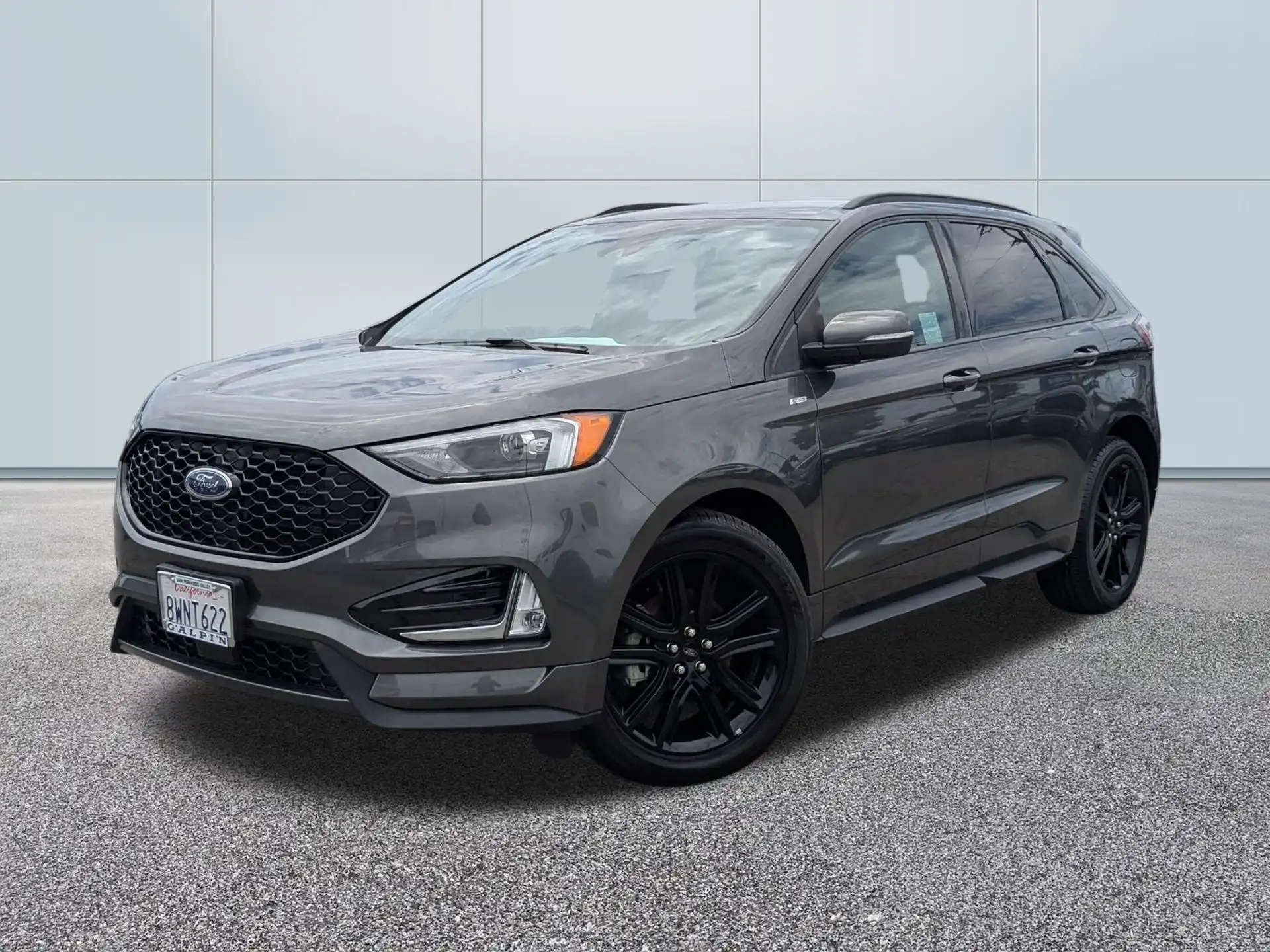 2020 Ford Edge ST-Line's photo