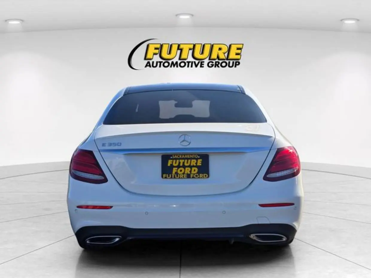 2020 Mercedes-Benz E-Class E350 photo 5