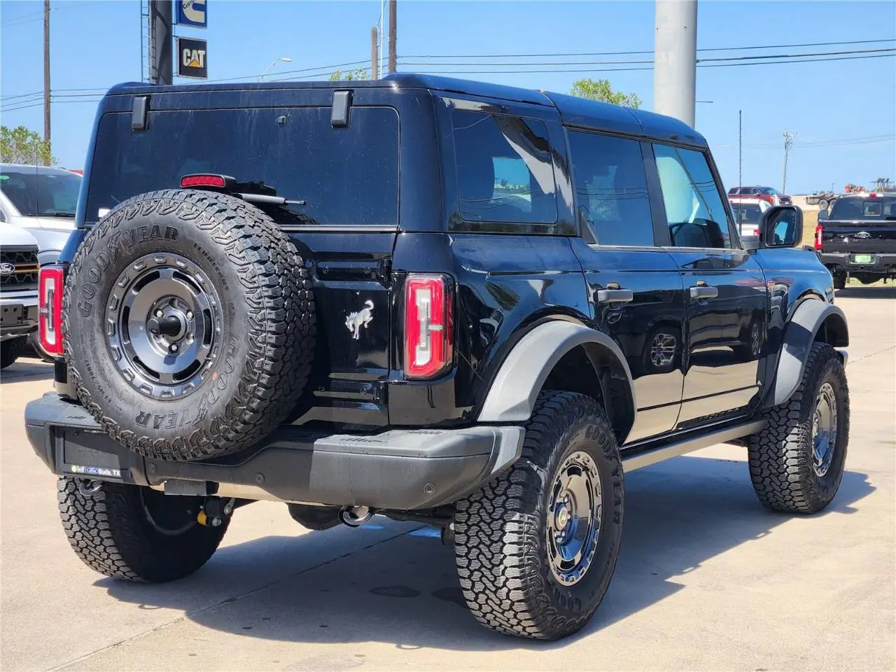 2025 Ford Bronco Badlands 4x4 photo 5
