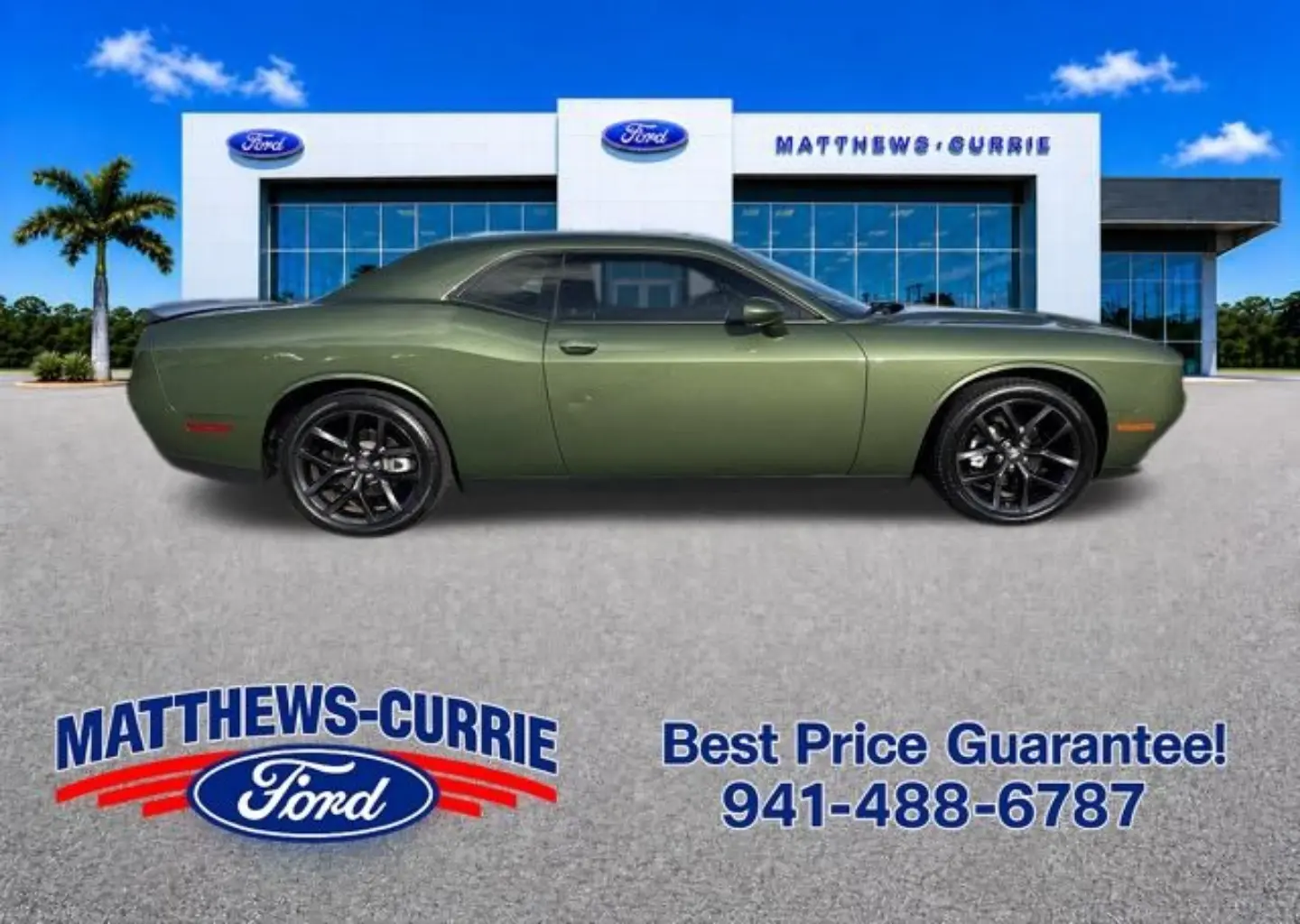 2023 Dodge Challenger SXT Auto photo 3