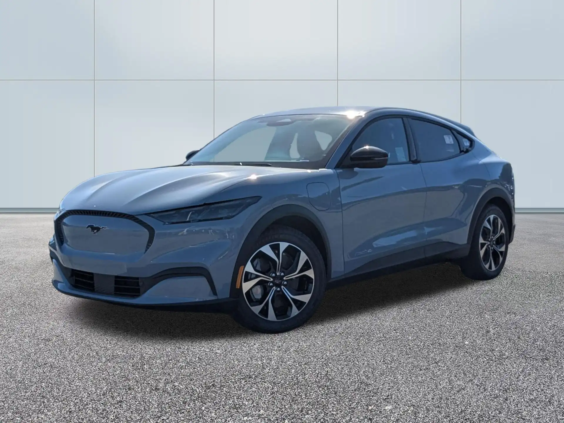 2026 Ford Mustang-Mach-e Select's photo