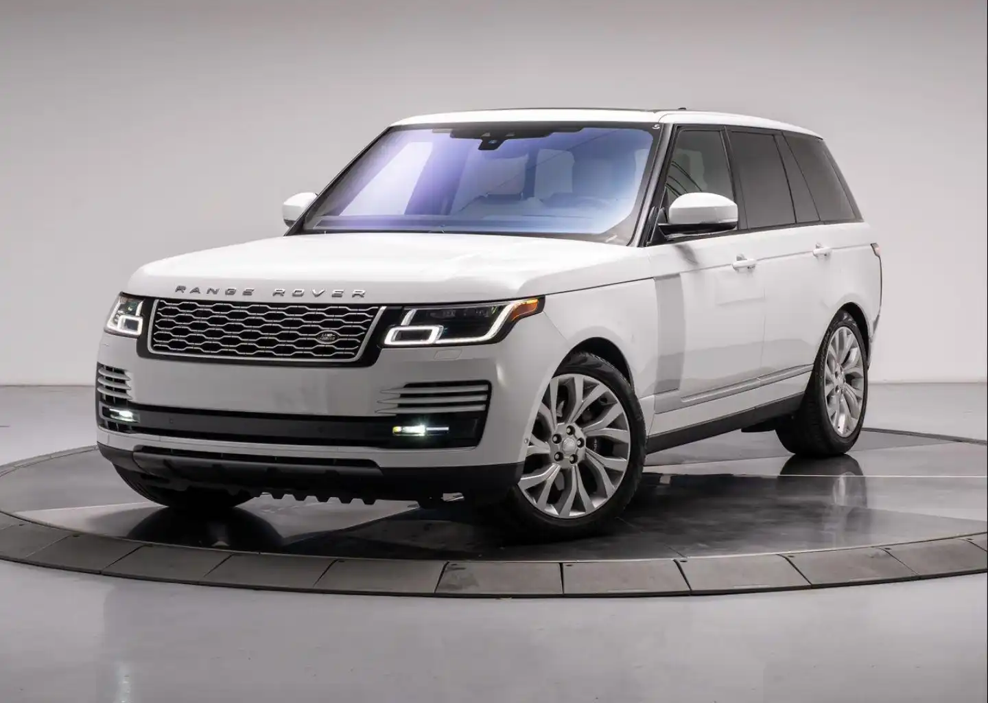 2021 Land Rover Range Rover 3.0 P360 MHEV HSE Wesminster's photo