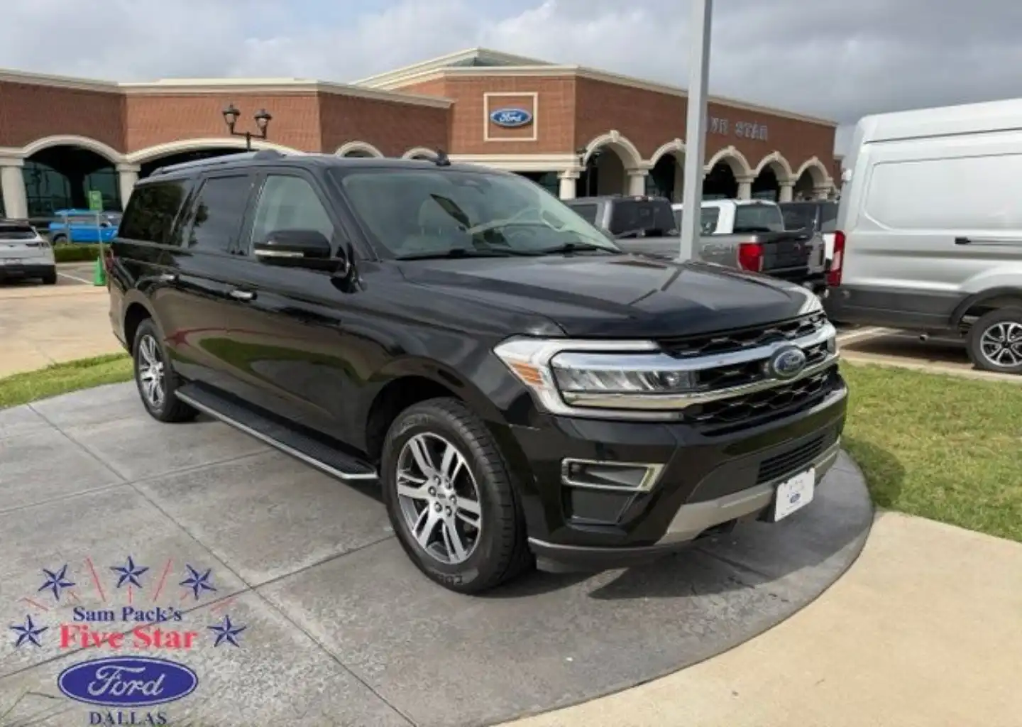 2022 Ford Expedition Limited MAX 4x4's photo