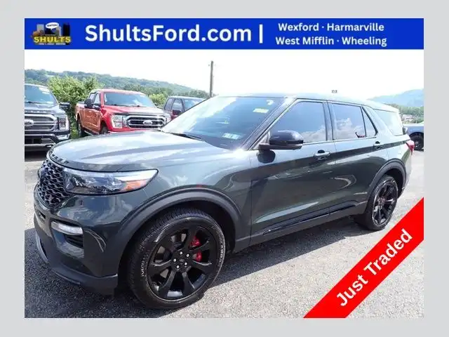 2022 Ford Explorer ST 4WD's photo