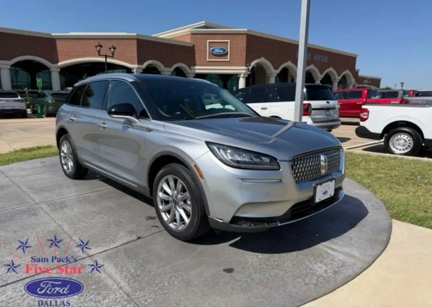 2022 Lincoln Corsair AWD's photo