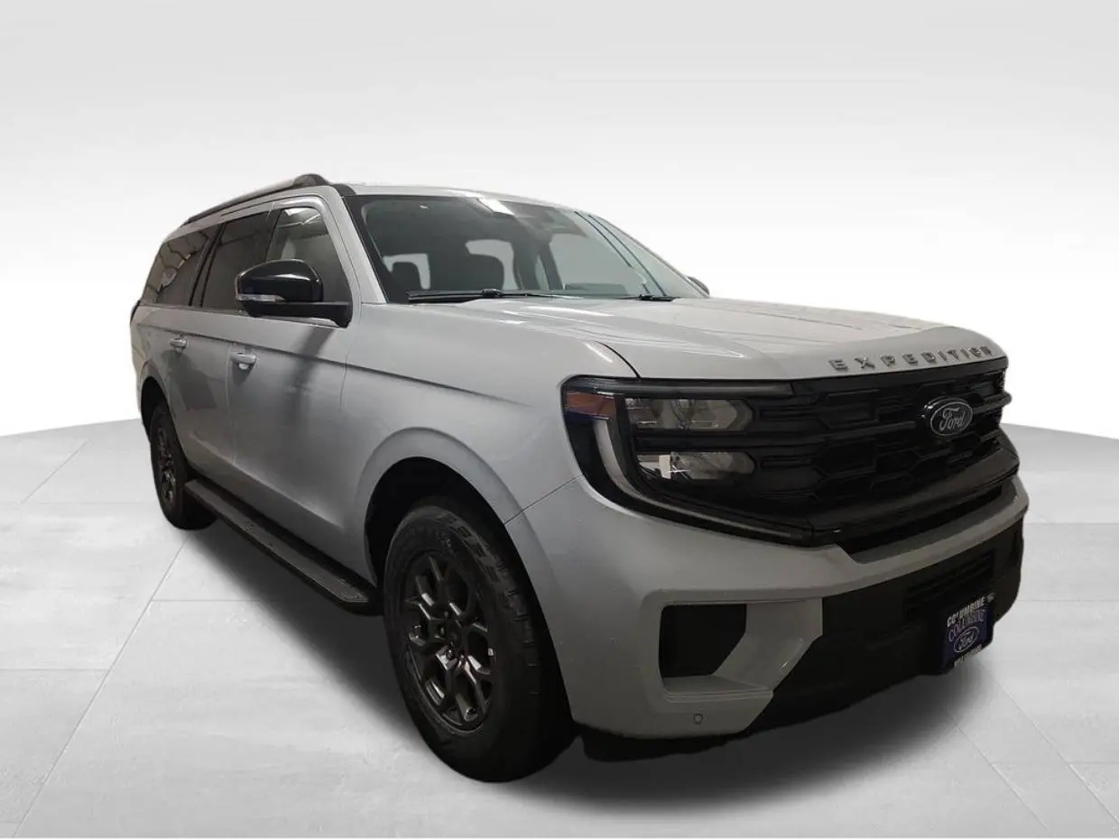 2026 Ford Expedition Active MAX 4x4 photo 5