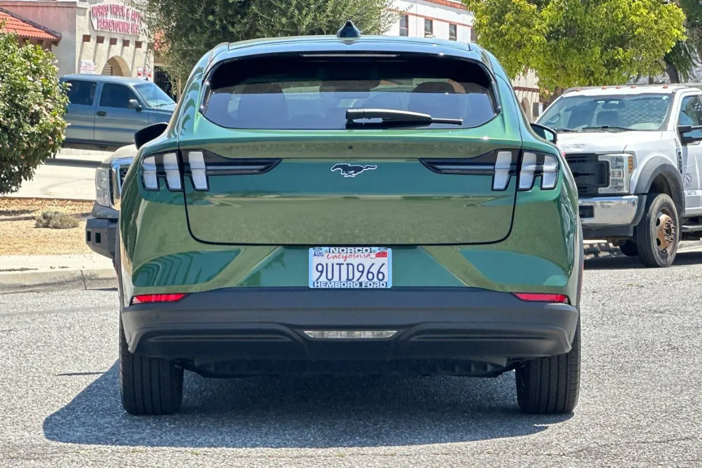 2025 Ford Mustang-Mach-e Select photo 5